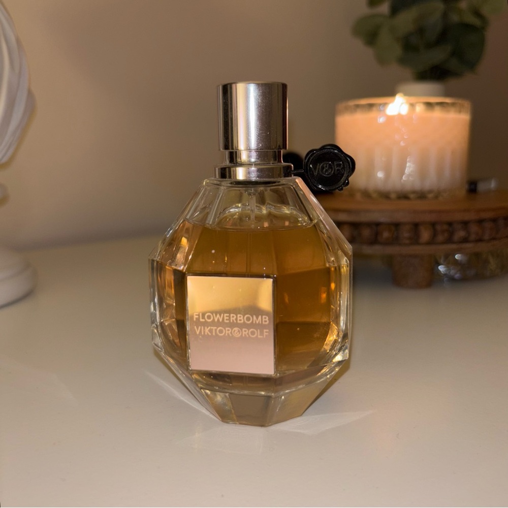 Viktor & Rolf Flowerbomb EDP
